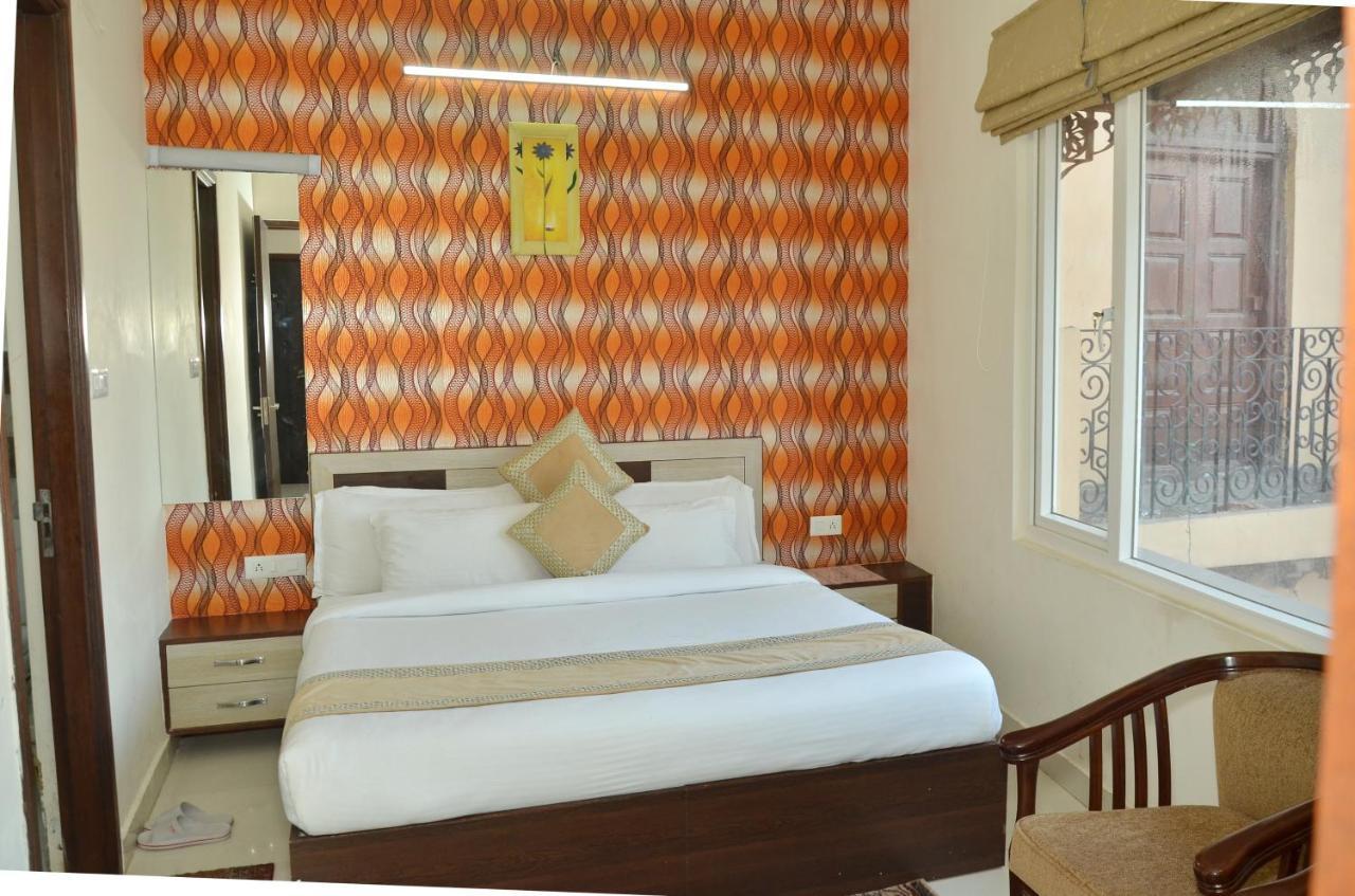 Hotel Temple Inn Amritsar Exterior foto